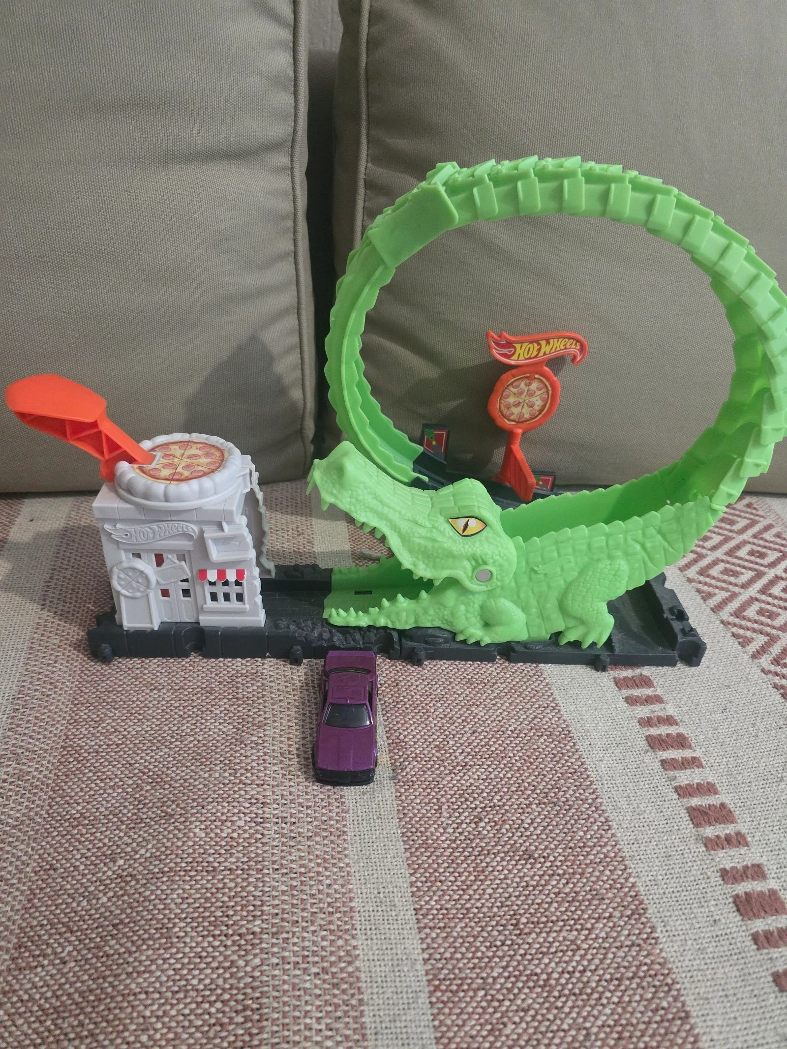 Circuit looping Hotwheels 